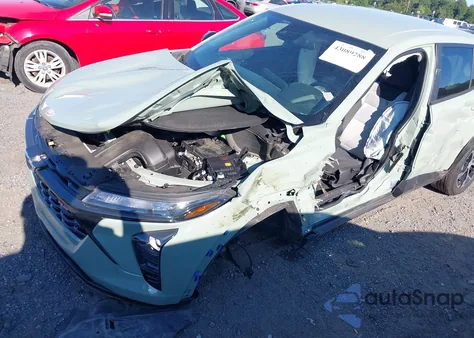 2024 Chevrolet Trax Fwd 1Rs from USA, damaged, VIN KL77LGE23RC106573